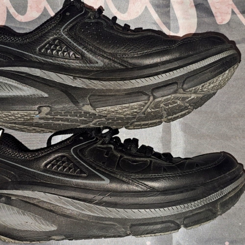 Sz 9.0 womens Hoka